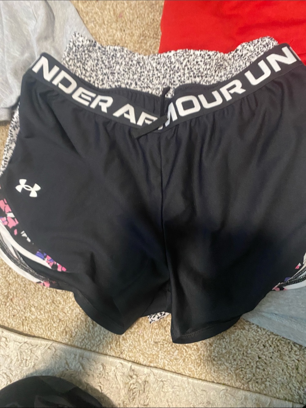 Large shorts bundle - Picture 5 of 5